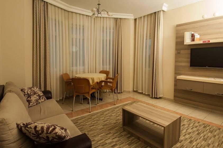 Ceylan Termal Saglikli Yasam Koyu Villa เอสเกซีเฮียร์ ภายนอก รูปภาพ