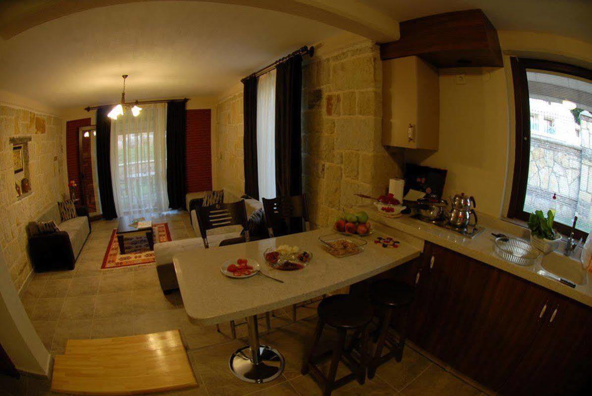 Ceylan Termal Saglikli Yasam Koyu Villa เอสเกซีเฮียร์ ภายนอก รูปภาพ